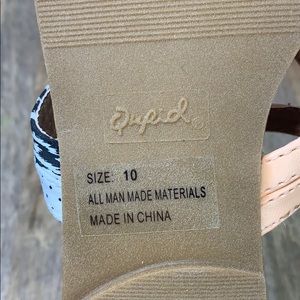 qupid sandals